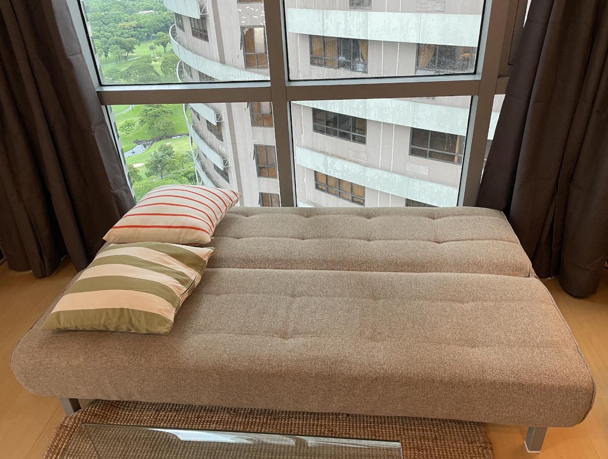 Prime Avant Bgc Location Apartments By Ph Staycation Manila Exterior foto